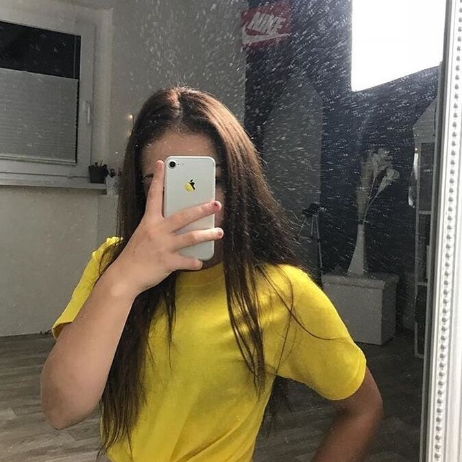 On Instagram- lucy.vgh