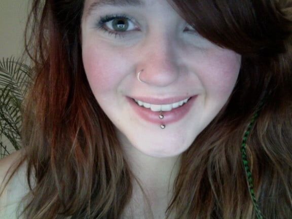 Brunette sefie webcam