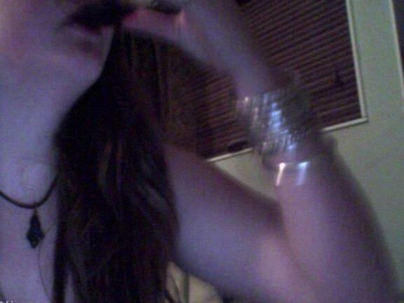 Brunette sefie webcam