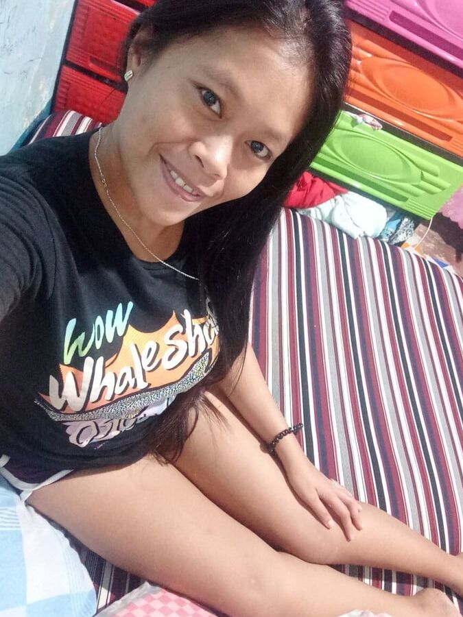 filipina mom