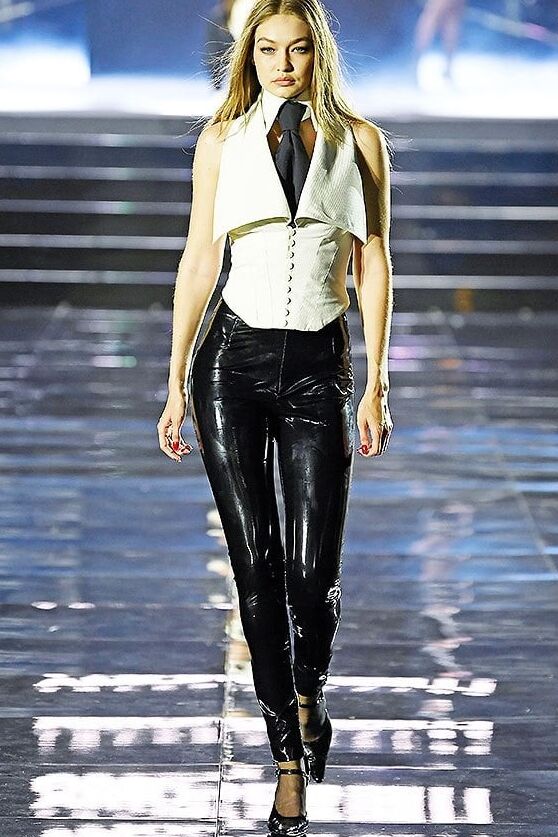 Celebrity Hot - Gigi Hadid
