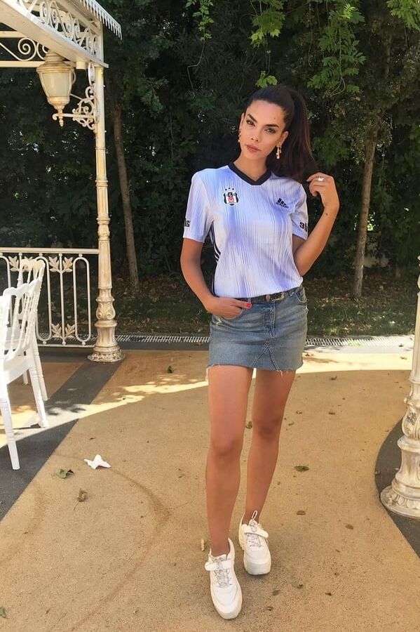 Turkish Instagram Girls Hot Selen