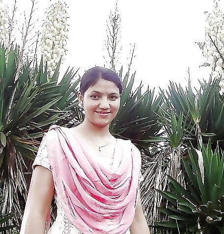 Salma Khanam yr old Webslut Whore from New Delhi gallery