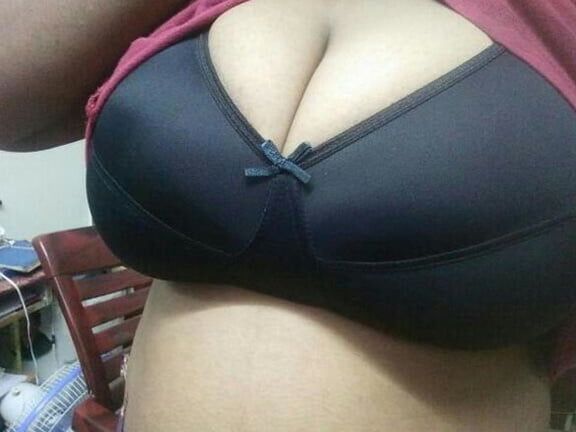 Hot tamil big boobs