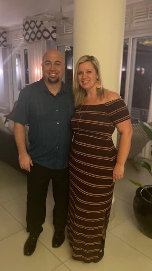 HOT WIFE