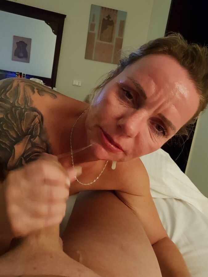 Mature cocksucker