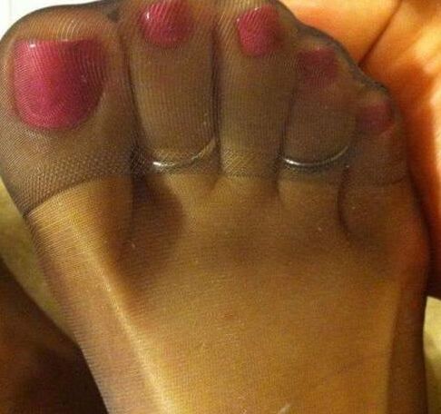 SPRING TIME TOES