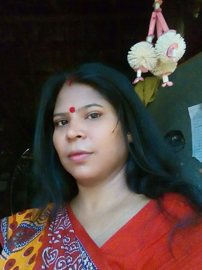 North Indian aunty