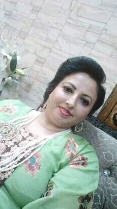 pakistani aunty