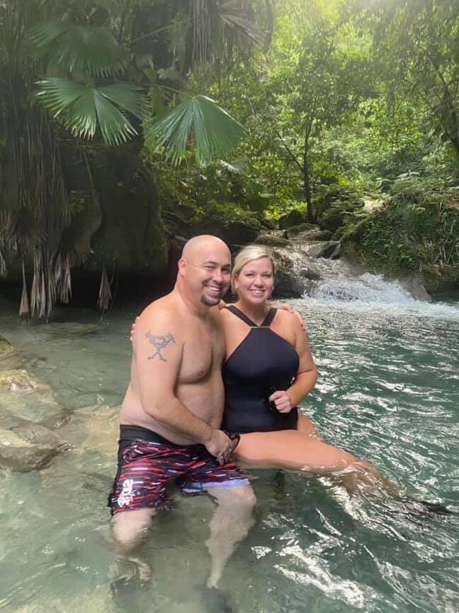 HOT WIFE