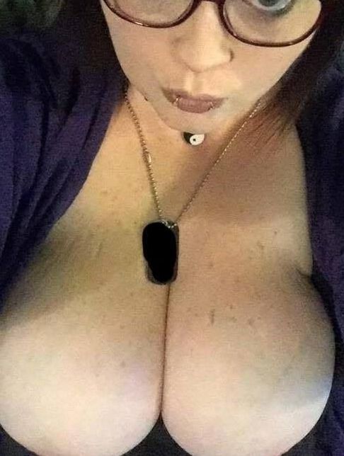 Goth Slut: Leta