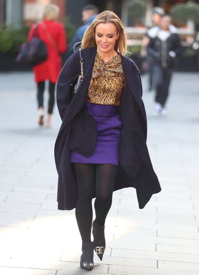 Amanda Holden - UK C-List TV Presenter in Tights