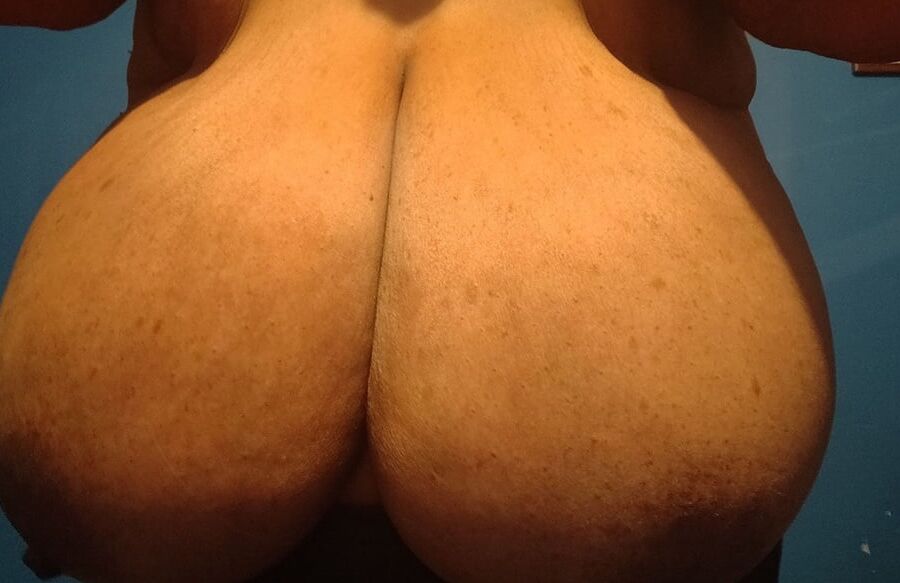 My bOOb queens