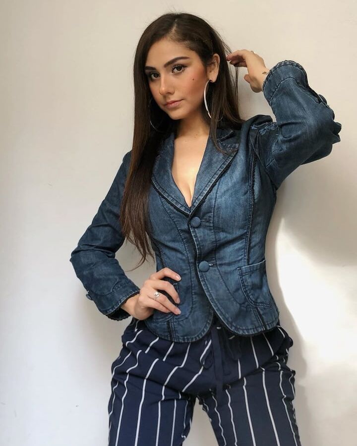 Andrea, Peru (Vol.)