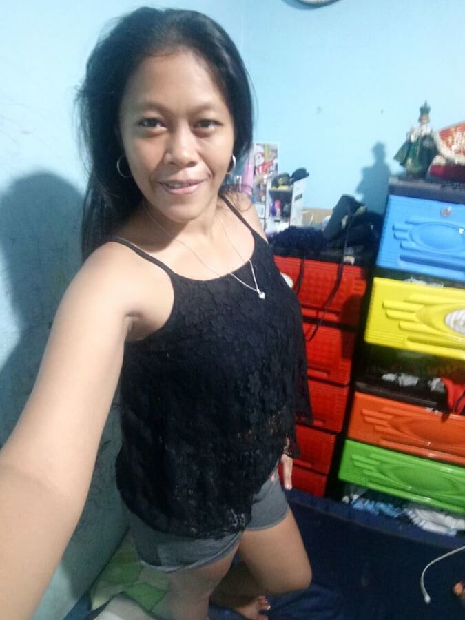 filipina mom