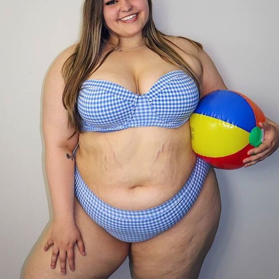 Thick Girls with Big Tits