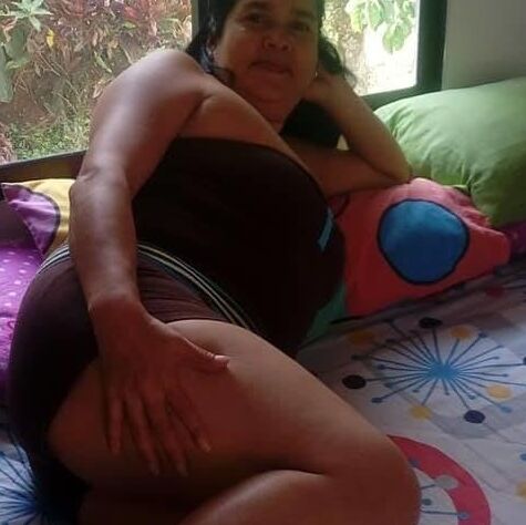 estrella camila zoe