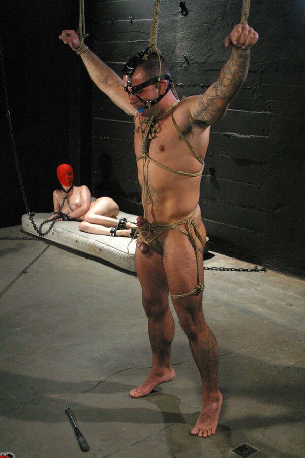 Couple slaves