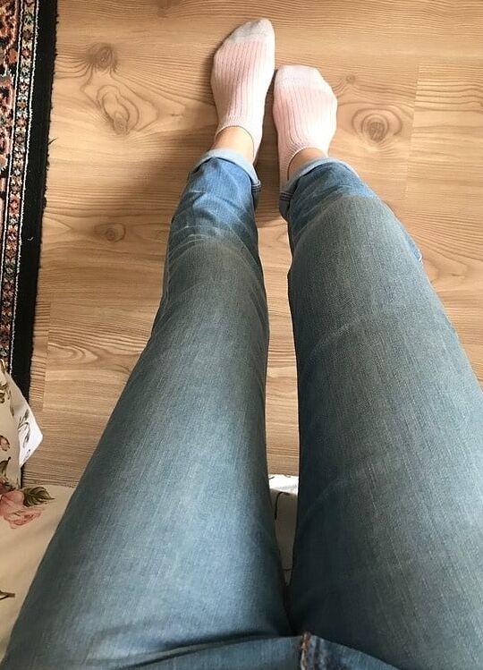 Turkish girls in jeans