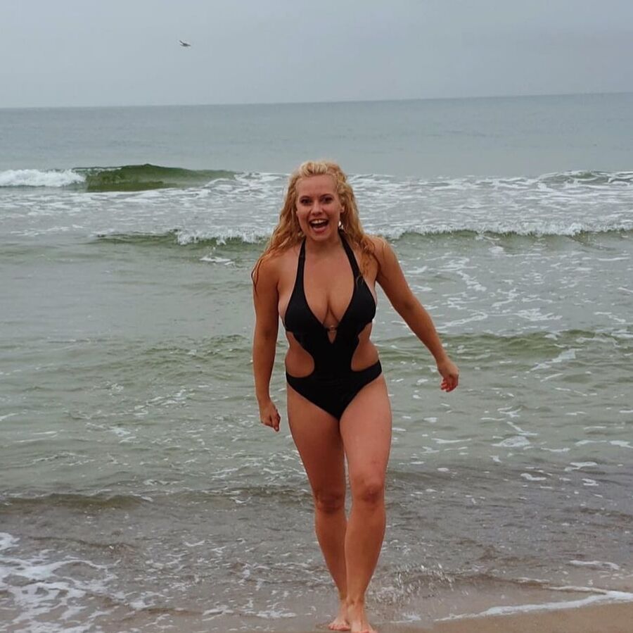 Hot blond amateur Facebookfriend Steffi