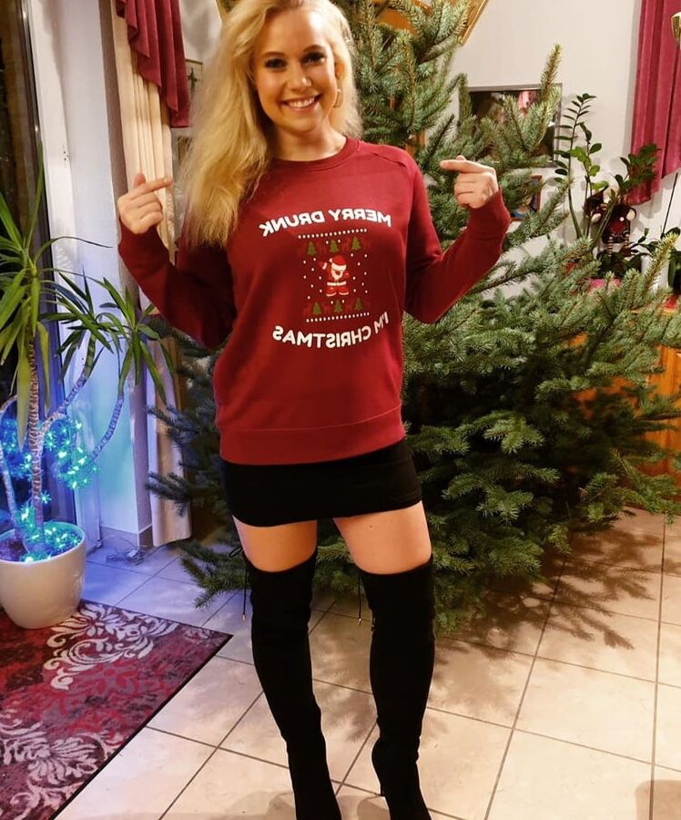 Hot blond amateur Facebookfriend Steffi