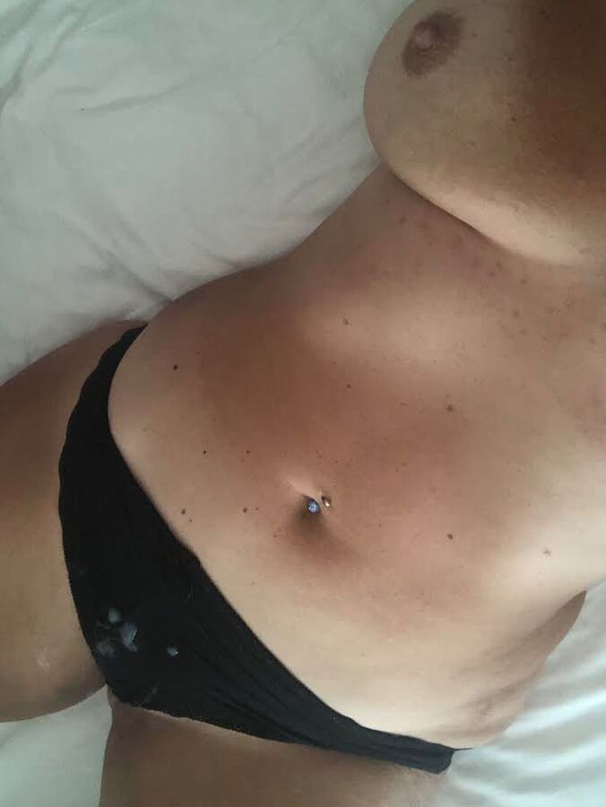UK Slut playing