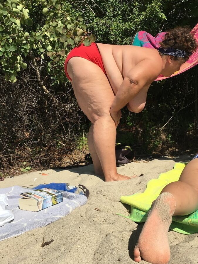 Mature women know that young boys cannot resist
