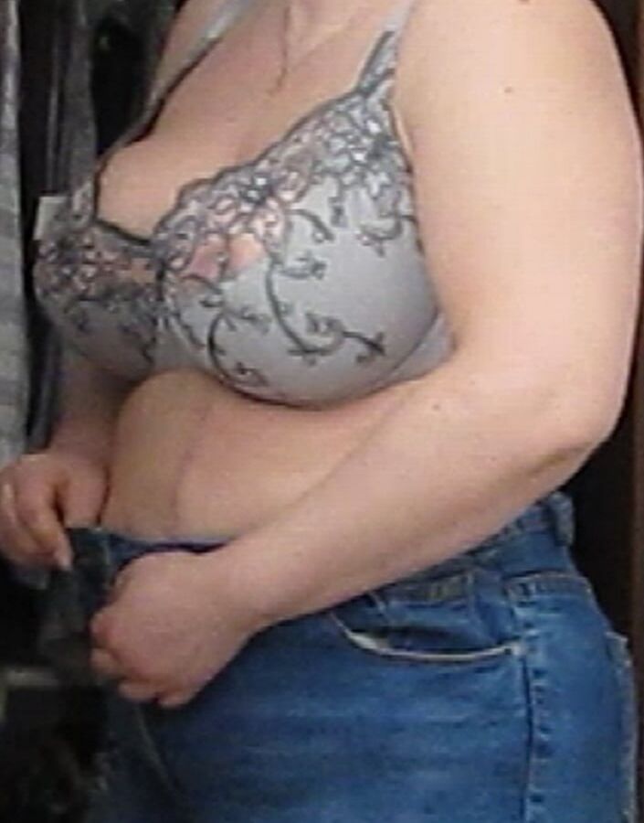wife tits in bra