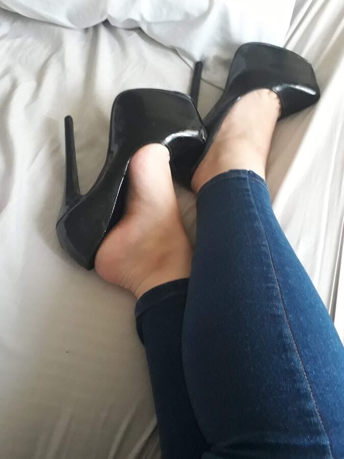 Friends shoes
