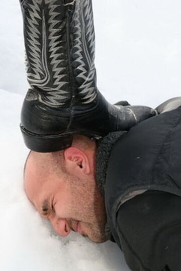 Femdom in the snow