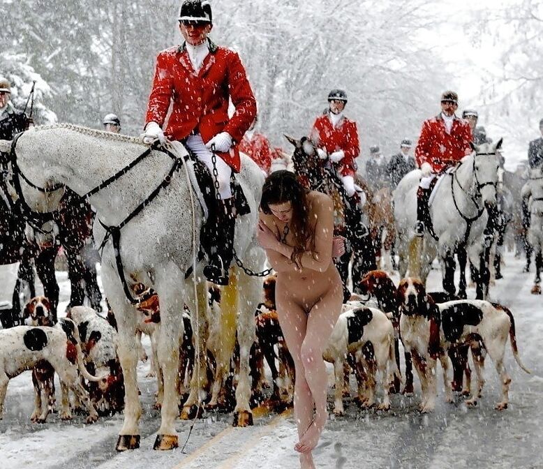 Femdom in the snow
