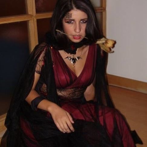 Milf Ana - comment and rate