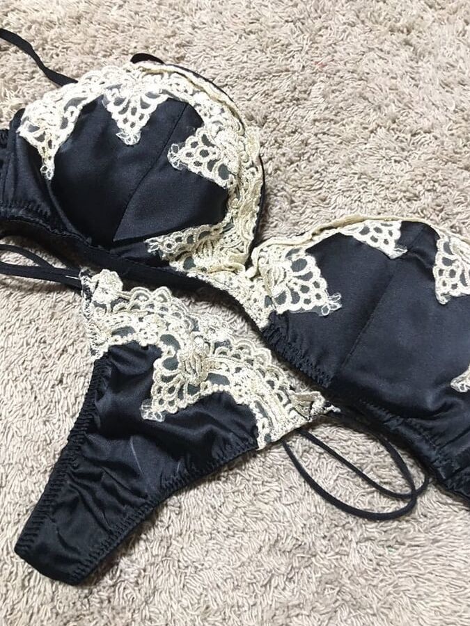 Bra and panties set
