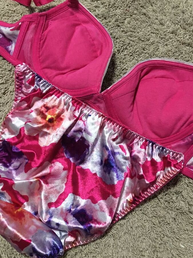 Bra and panties set