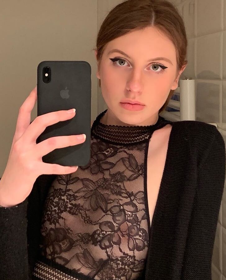 Jeune catin parisienne