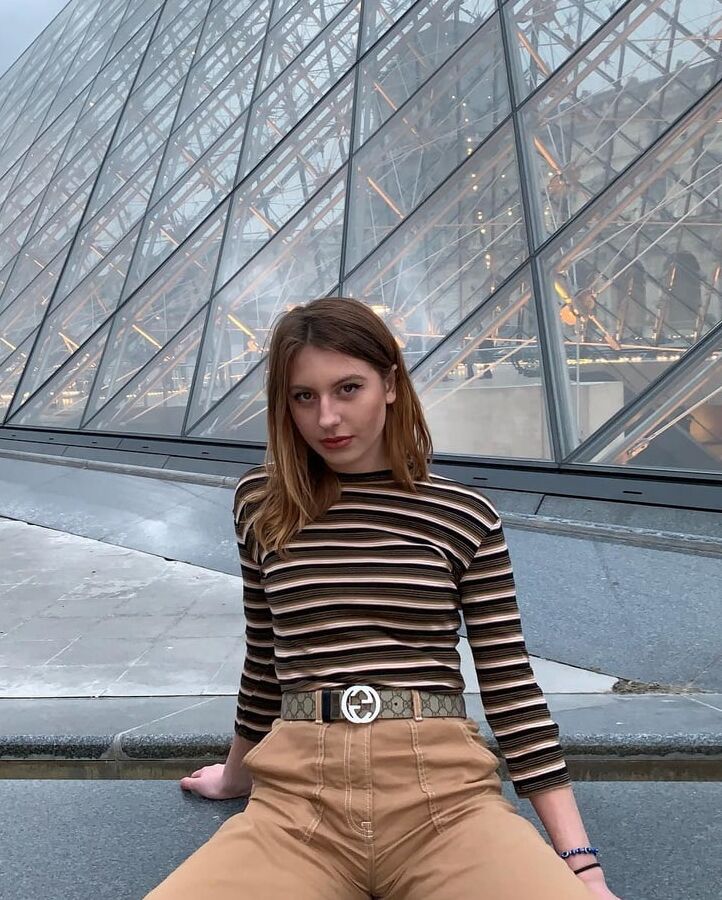 Jeune catin parisienne