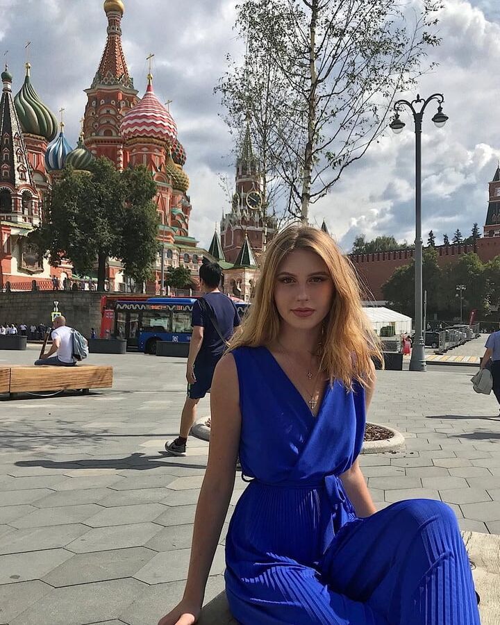 Jeune catin parisienne
