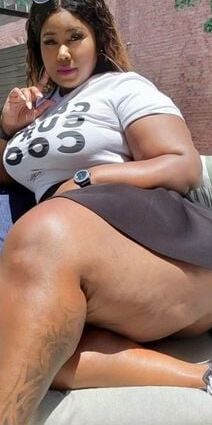 Slide on dem thic thighs