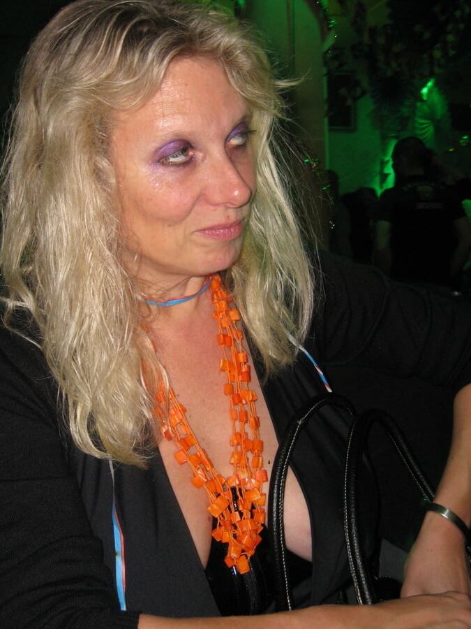 Wife Eva from Mainz exposed