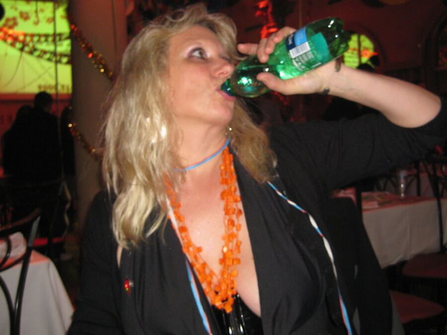 Wife Eva from Mainz exposed
