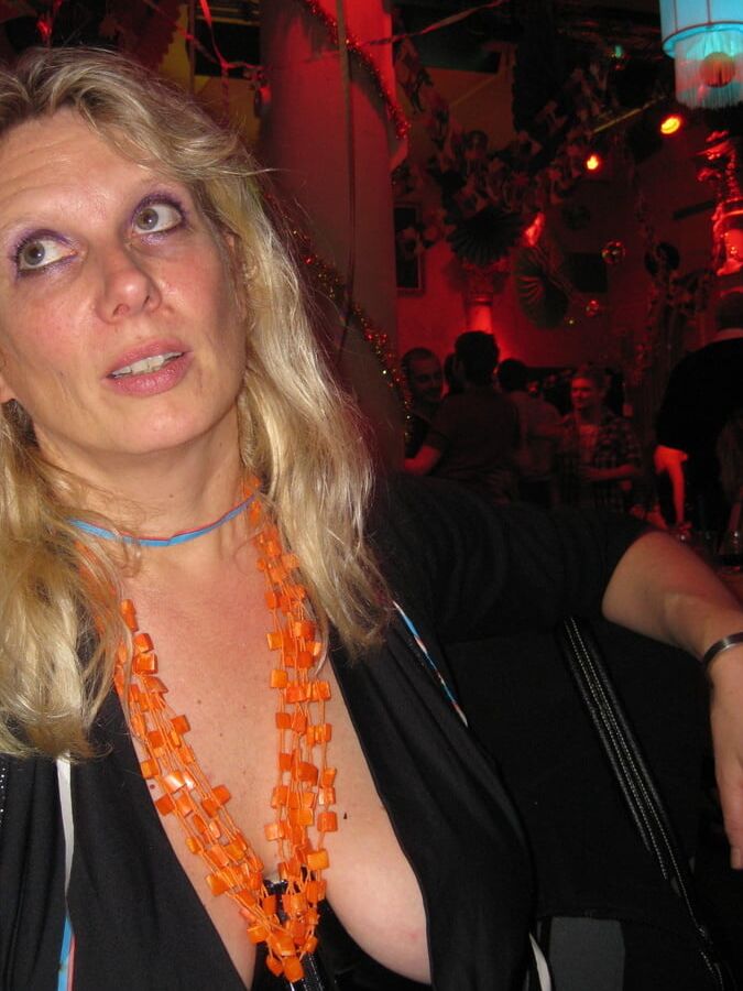 Wife Eva from Mainz exposed