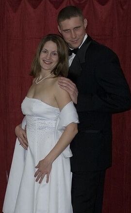 Women Need Exposure - Sexy Preggo