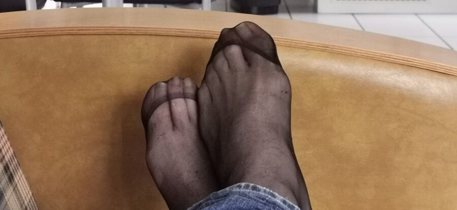 Pantyhose, Nylons
