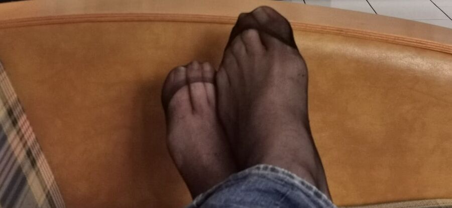 Pantyhose, Nylons