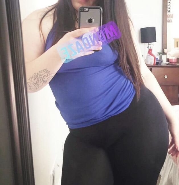 Young Thick Milf