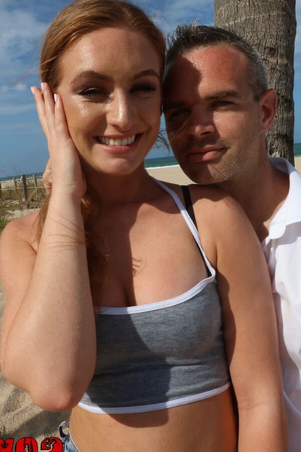 Daisy Stone