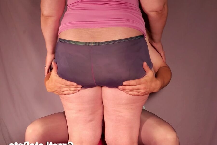 Huge Soft Ass Mature Girlfriend