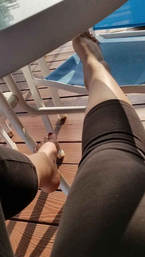 Roundup sexy milf, mom, feet, legs, big natural tits