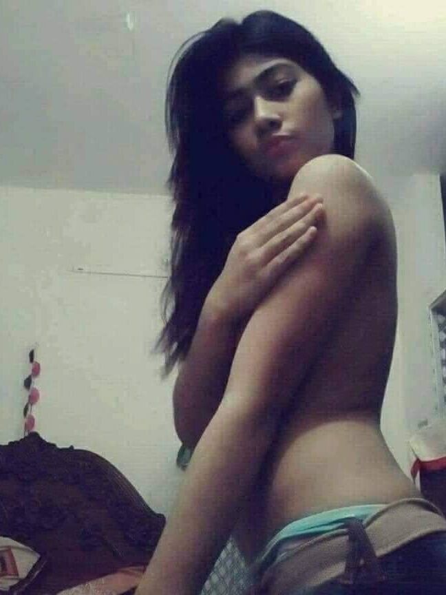 Desi Girl I Met Online - Loves to Tease