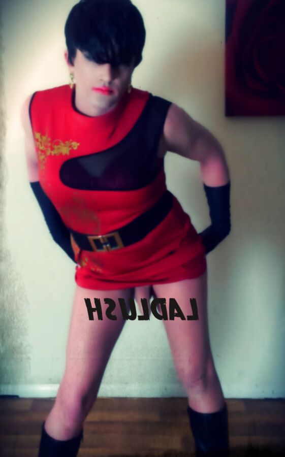 Elle Lushes Crossdresser pics - old and new.